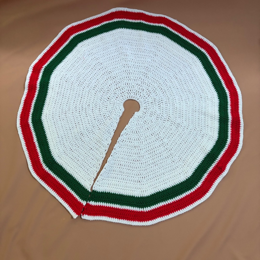 Handmade Crochet Christmas Tree Skirt White Red Green Striped Holiday Decor